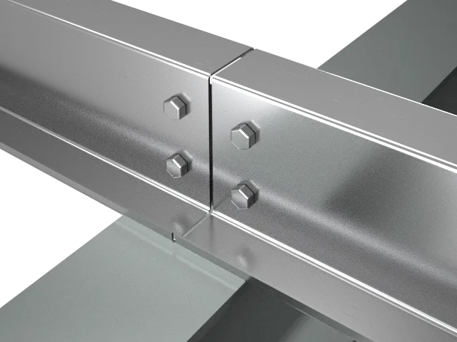 Unión longitudinal atornillada entre perfiles Z galvanizados